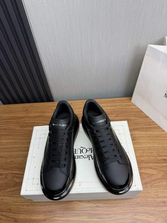 Picture of Alexander McQueen Shoes _SKUAlexanderMcQueensz34-4138-46hnx0503261